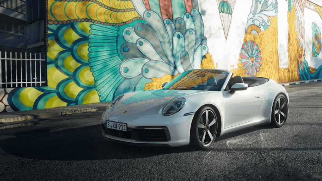 Explore the New 2024 Porsche 911 Carrera